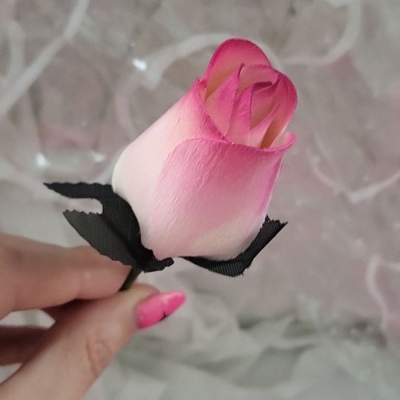 HANDMADE Wooden Roses - Picture 6 of 8